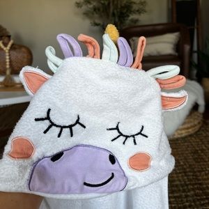 Posh Peanut unicorn hooded towel